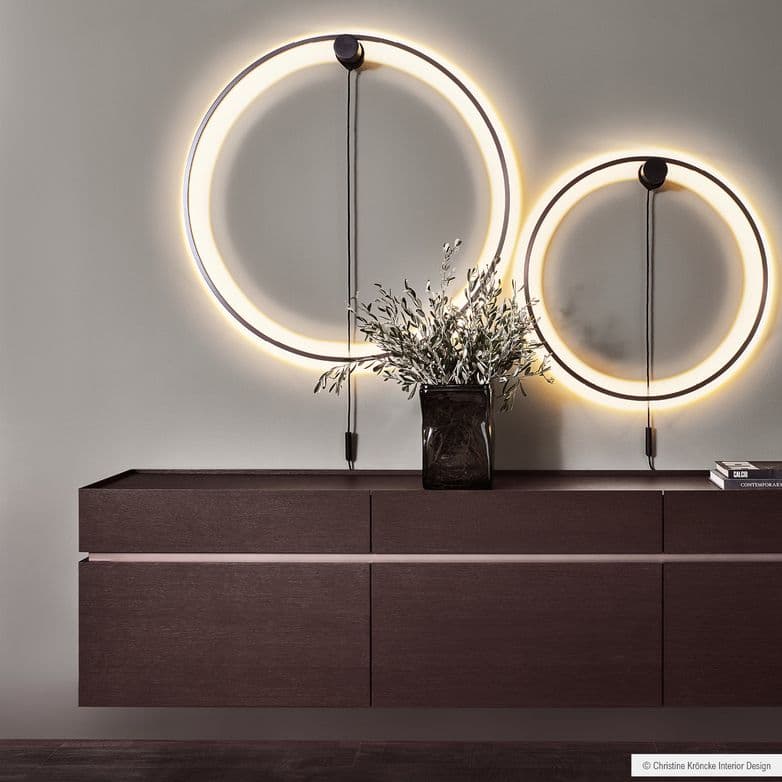 Regale, Sideboards, Vitrinen 10