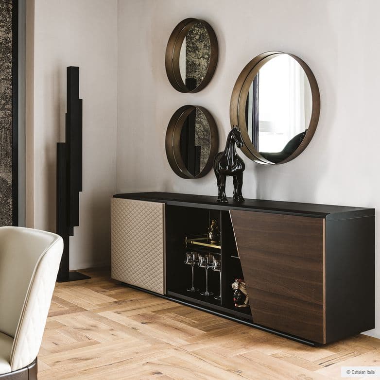 Regale, Sideboards, Vitrinen 9