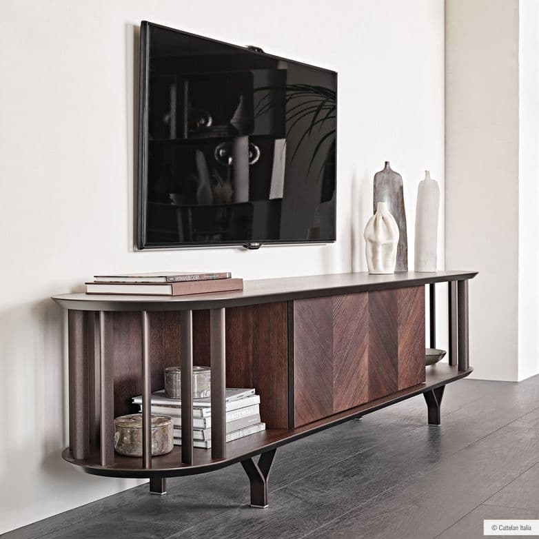 Regale, Sideboards, Vitrinen 7