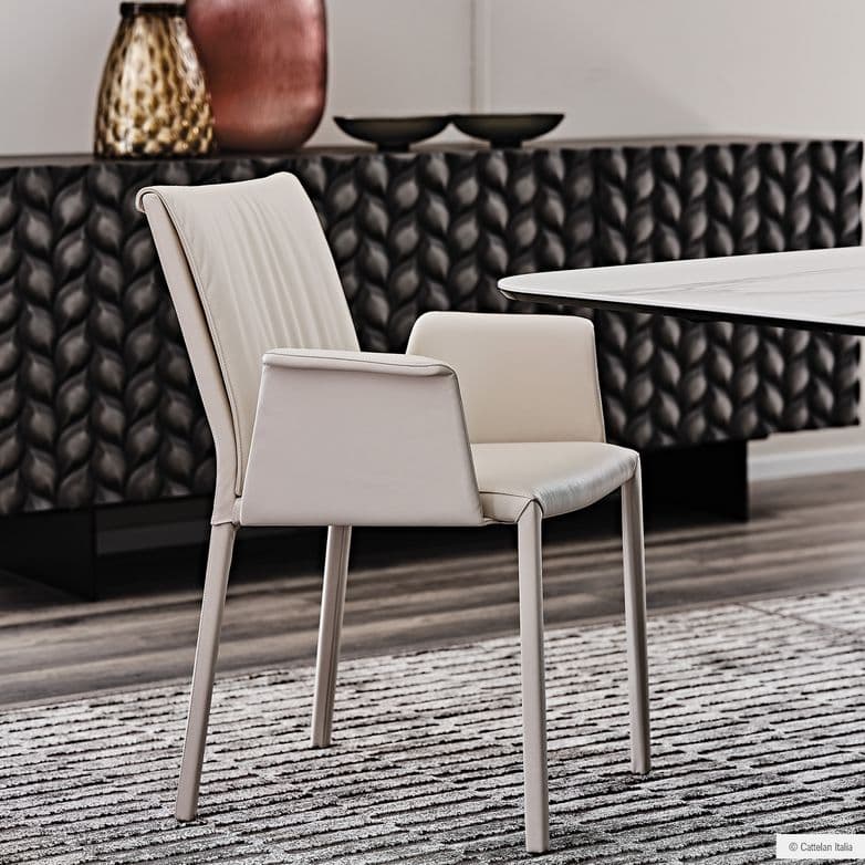 Stühle, Bänke, Hocker 4