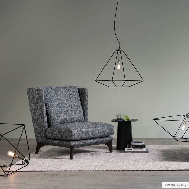 Sessel, Sofas, Betten 6